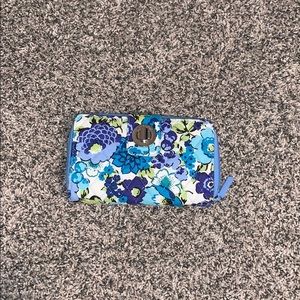 Vera Bradley RFID Turnlock Wallet
